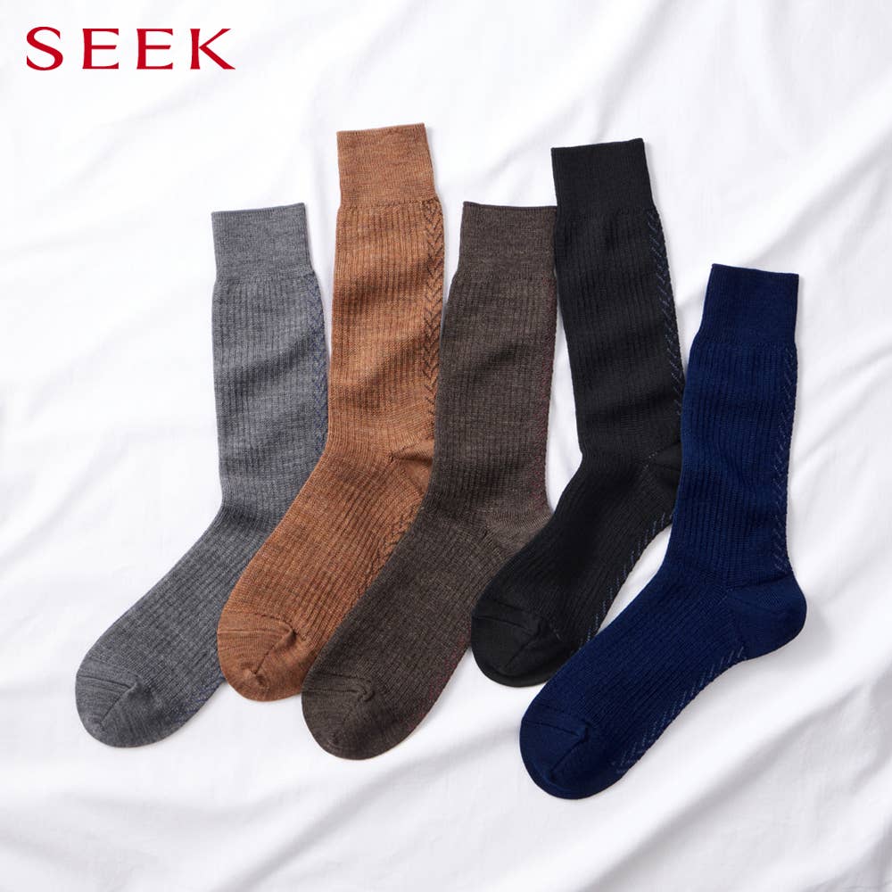 Business casual socks in wool blend herringbone pattern